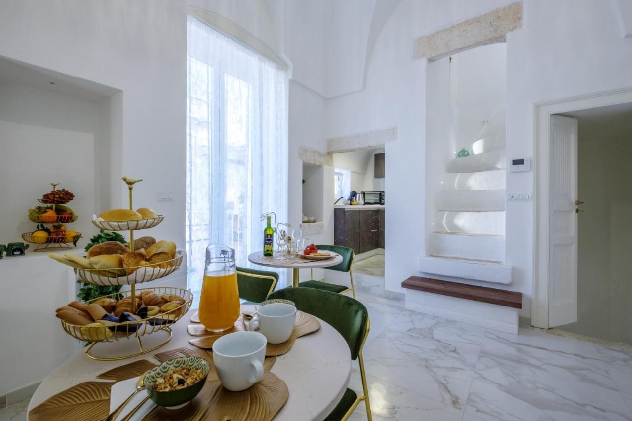 La Bella Ostuni Suites Exteriör bild